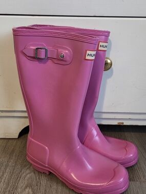 Hunter Pink Gloss Rain Boots
